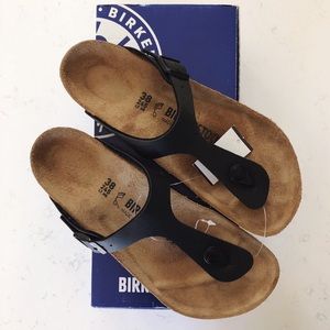 ✖️SOLD✖️NIB Birkenstock Gizeh 38